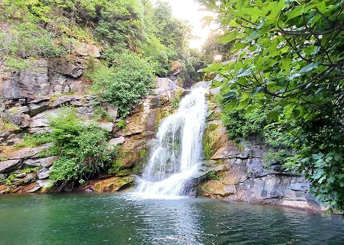 Maison U Nidu A 500m De La Сasa de vacaciones Cervione