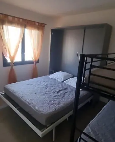 Maison U Nidu A 500m De La Сasa de vacaciones Cervione